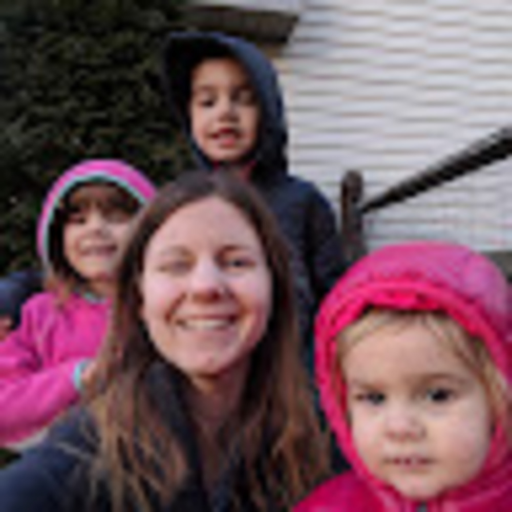 Meet your Posher, Emily